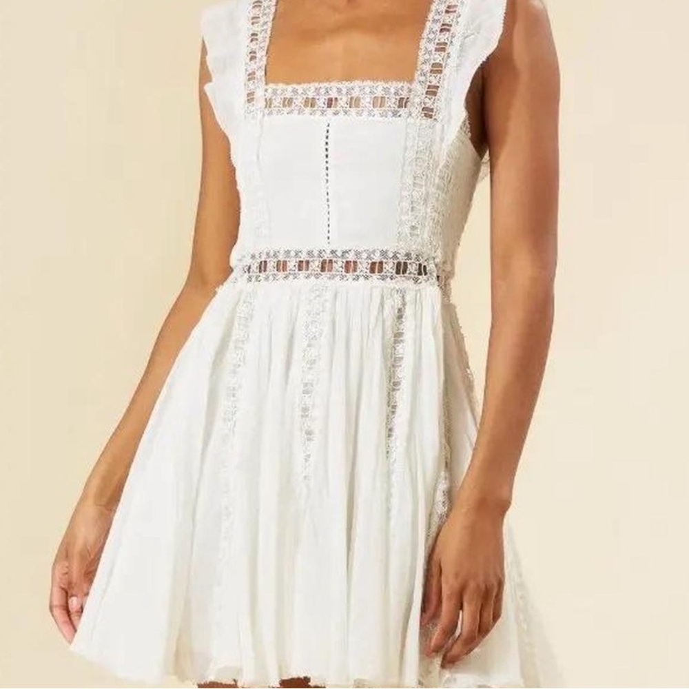 Elegant White Lace Dress